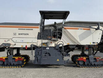 2017-wirtgen-w-250i-46067595
