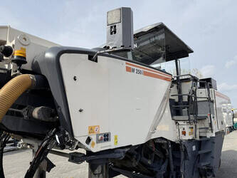 2017-wirtgen-w-250i-46067608