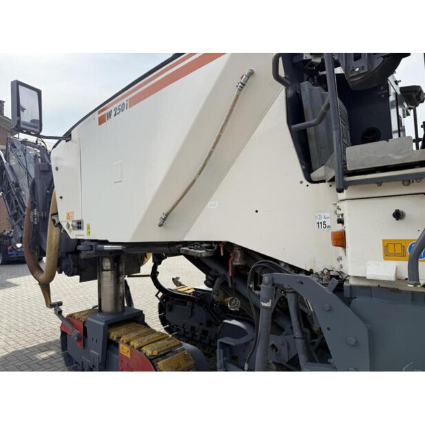 2017 فيرتجين W 250i-46067619