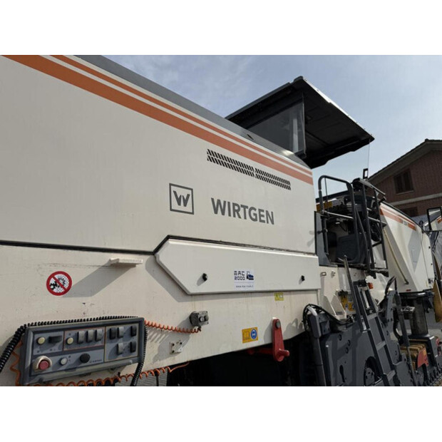 2017 فيرتجين W 250i-46067635