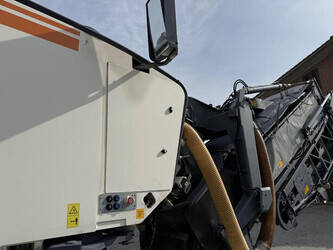 2017-wirtgen-w-250i-46067643