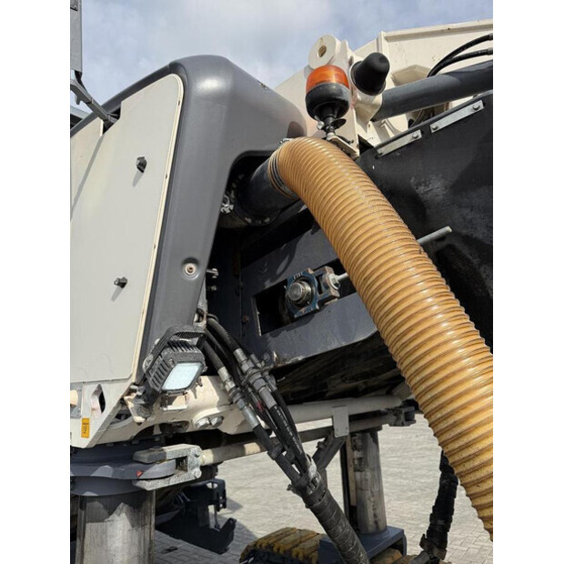 2017 فيرتجين W 250i-46067649