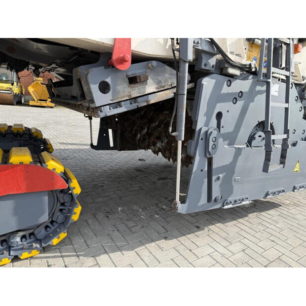 2017 فيرتجين W 250i-46067653