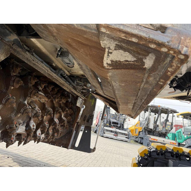 2017 فيرتجين W 250i-46067671