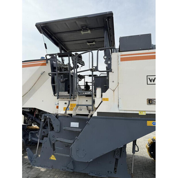 2017 فيرتجين W 250i-46067673