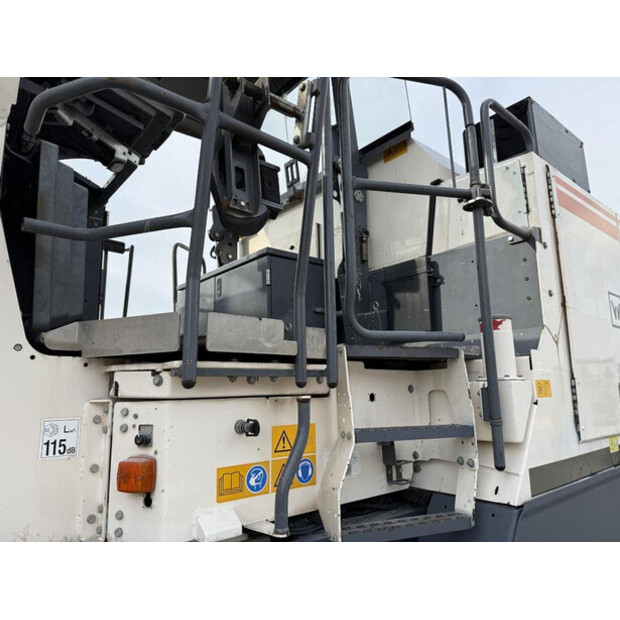 2017 فيرتجين W 250i-46067675