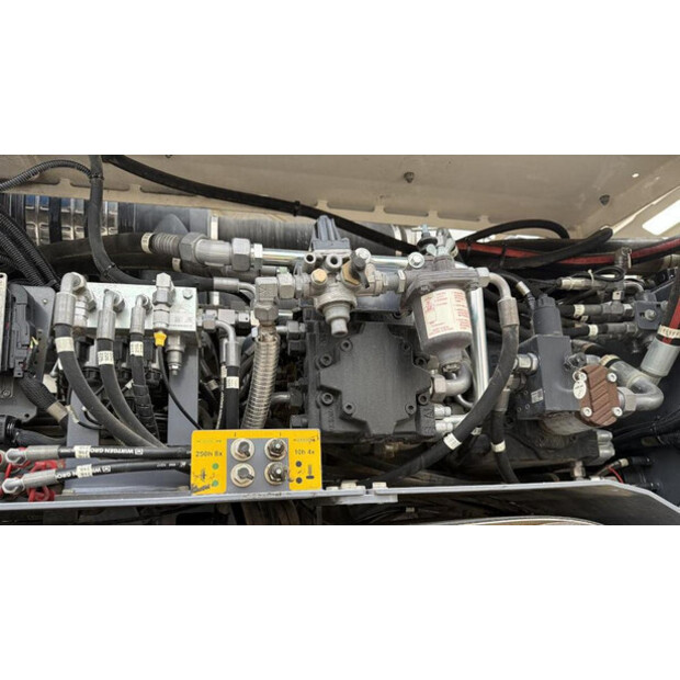 2017 فيرتجين W 250i-46067740