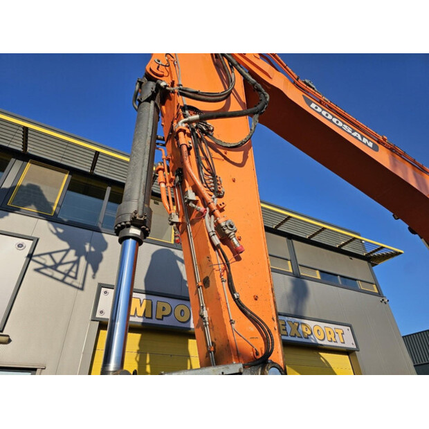 2018 Doosan DX340LC-5-46067759