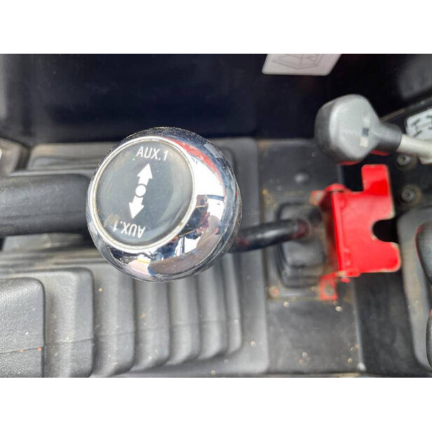 2019 JCB 540-180-46068023