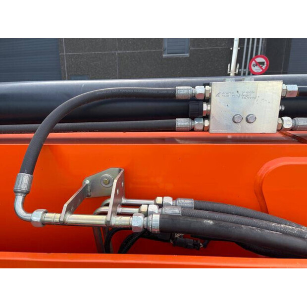 2019 JCB 540-180-46068038