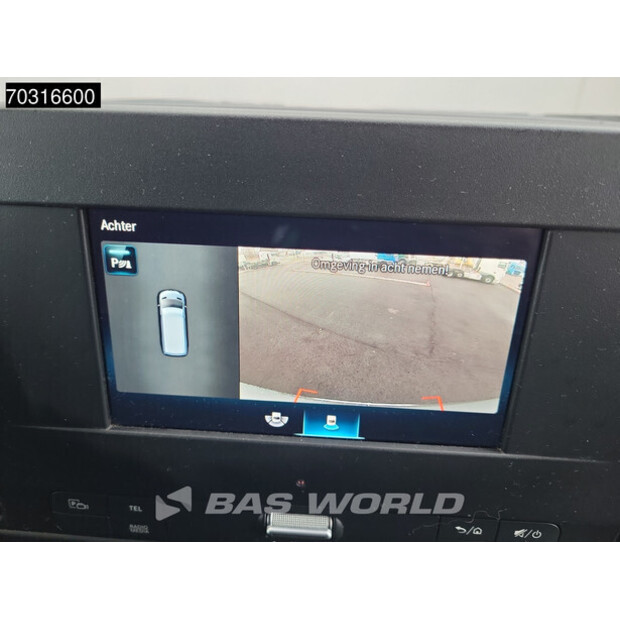 2022 Mercedes-Benz Sprinter 215CDI-46068527