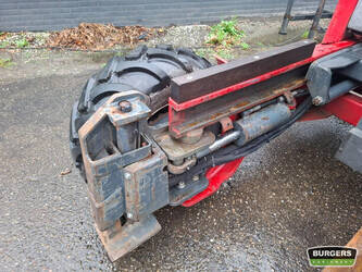 2011-moffet-m5-25-4-46068755