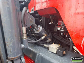 2011-moffet-m5-25-4-46068759