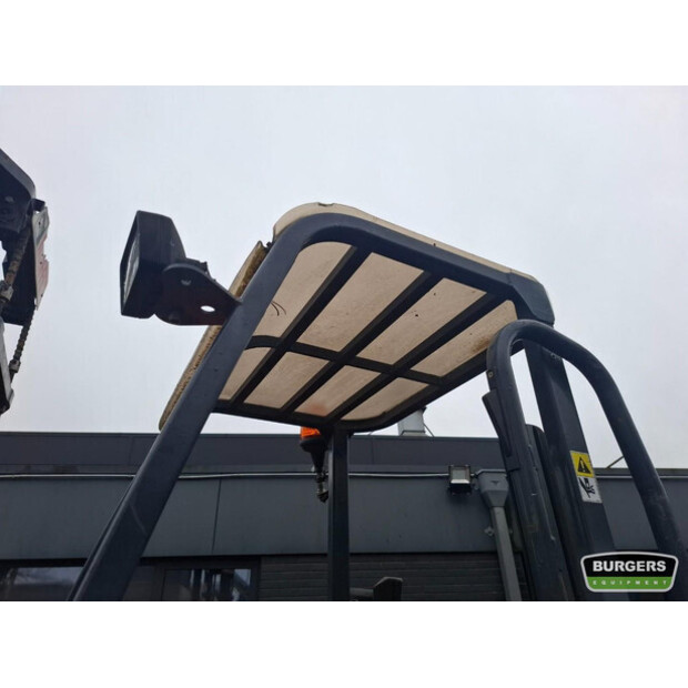 2011 Moffet M5 25.4-46068761