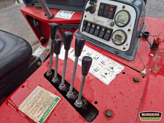 2011-moffet-m5-25-4-46068762