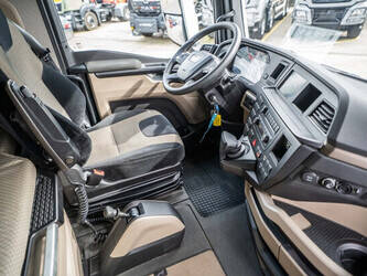 2021-man-tgx-18-470-1433733-46069282