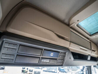 2021-man-tgx-18-470-1433733-46069284