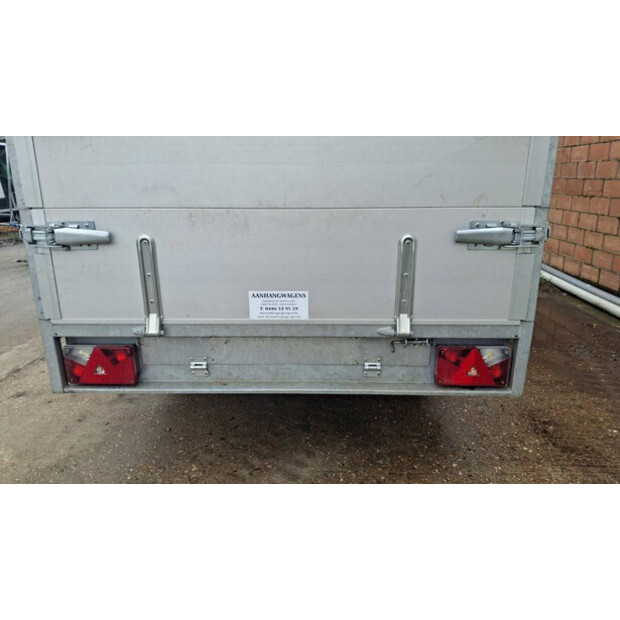 BW Trailer 02T-46069341