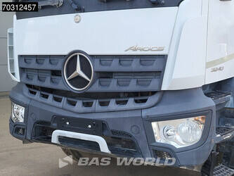 2016-mercedes-benz-arocs-3240-1433753-46069964