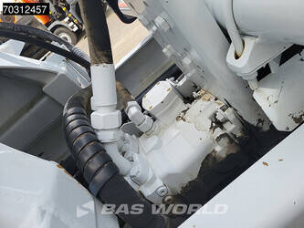 2016-mercedes-benz-arocs-3240-1433753-46069970