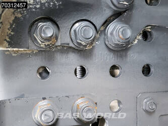 2016-mercedes-benz-arocs-3240-1433753-46069993