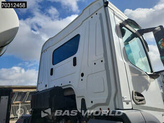 2016-mercedes-benz-arocs-3240-1433754-46070006