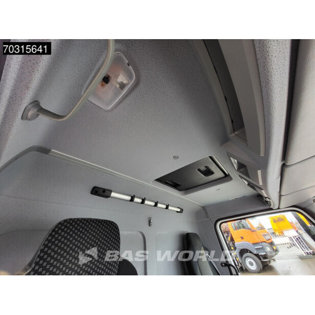 2012 Mercedes-Benz ATEGO 818-46070163