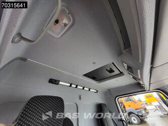 2012-mercedes-benz-atego-818-1433758-46070163