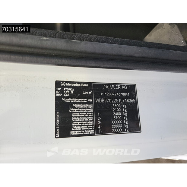 2012 Mercedes-Benz ATEGO 818-46070166