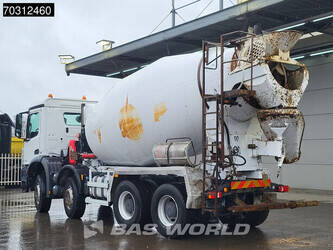 2016-mercedes-benz-arocs-3240-1433762-46070278