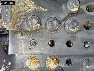 2016-mercedes-benz-arocs-3240-1433762-46070310