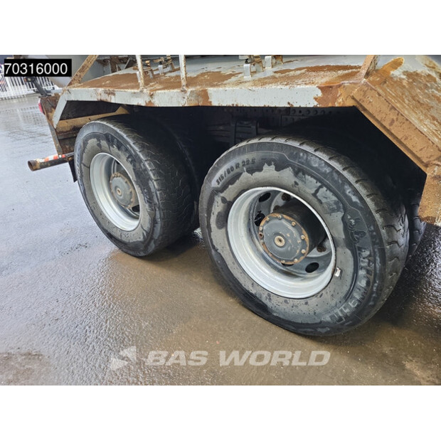 2016 Mercedes-Benz Arocs 4151-46070330