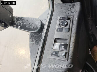 2016-mercedes-benz-arocs-4151-1433763-46070339