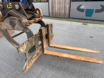 2018-komatsu-pw180-10-1433899-46075888