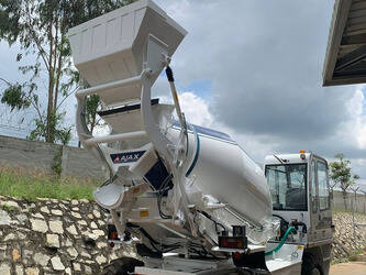 2025-ajax-argo-4000-1433911-46079889