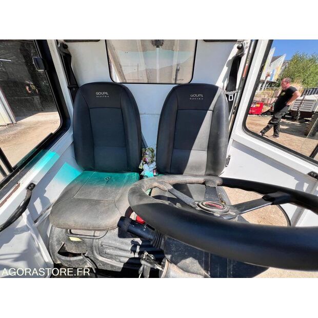 2011 جوبيل G3-46085753