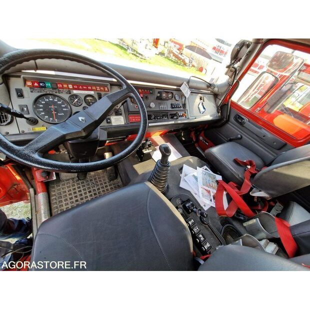 1998 Renault M210-46085890