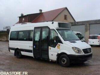 2017-mercedes-benz-sprinter-1433925-46085968