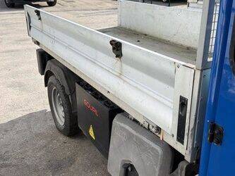 2011-goupil-g3-1433932-46086135