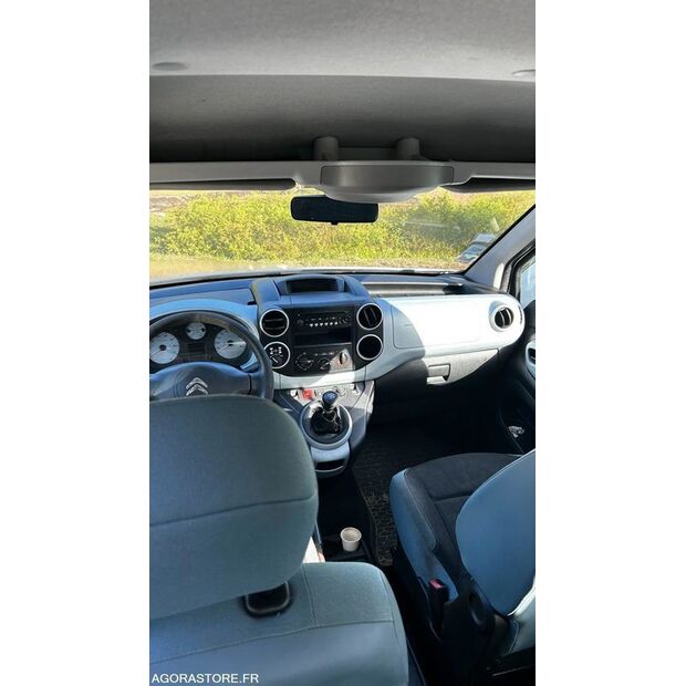 2015 سيتروين BERLINGO-46086173