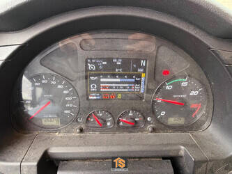 2017-iveco-as440t-p-1433965-46086793