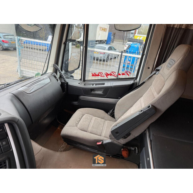 2017 Iveco AS440T/P-46086808