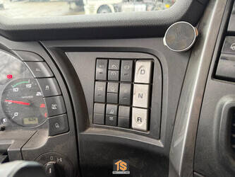 2017-iveco-as440t-p-1433965-46086810