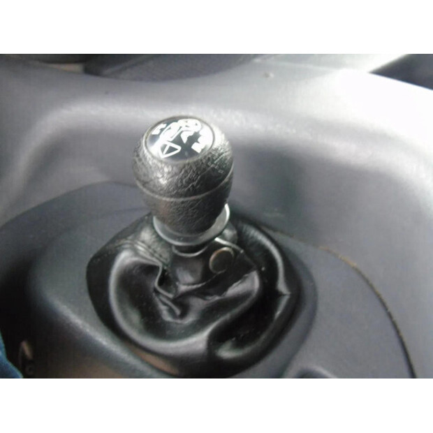 2004 سكانيا 94D-230-46086978