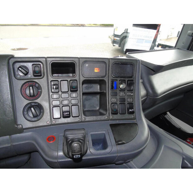 2004 سكانيا 94D-230-46086983