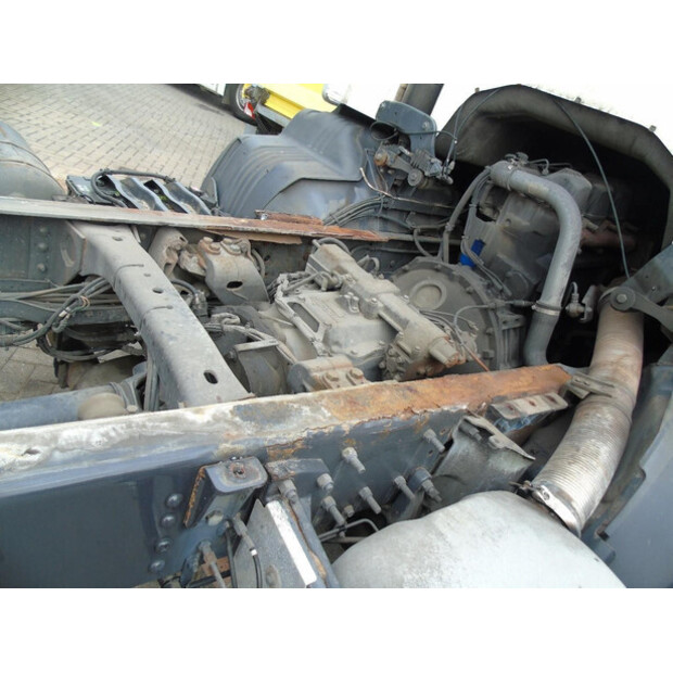 2004 سكانيا 94D-230-46086997