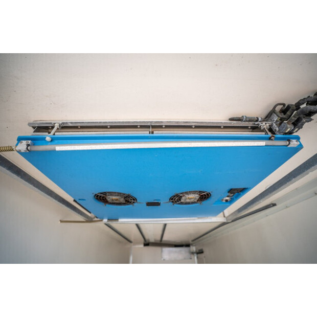 2013 Mercedes-Benz Atego 1224L-46087171