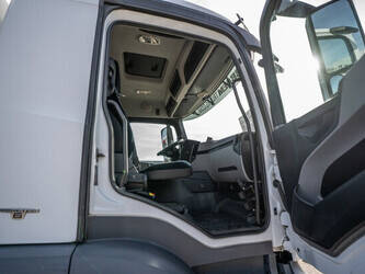 2014-mercedes-benz-antos-1827-1433978-46087195