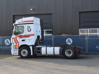 2015-mercedes-benz-actros-1433979-46087203