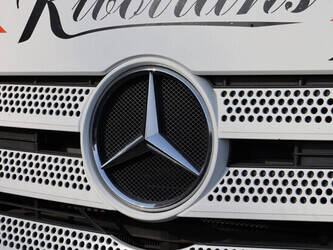 2015-mercedes-benz-actros-1433979-46087212